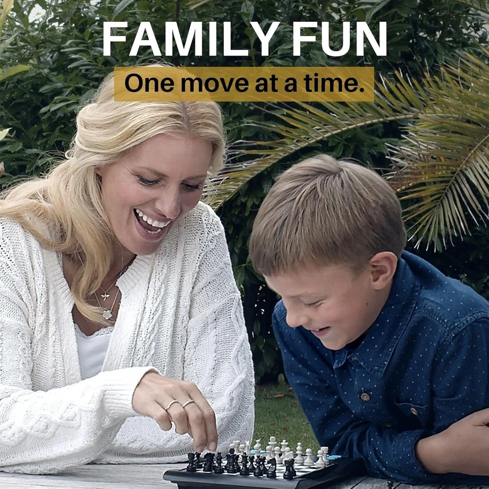 Conjunto de tabuleiro de xadrez eletrônico portátil infantil adulto 7 jogos display LCD - Imagem 4 de 4