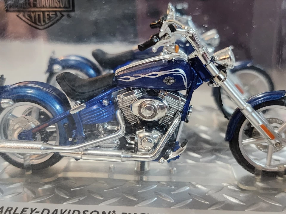 2008 HARLEY DAVIDSON FXCWC ROCKER C DeAgostini/Altaya  - Image 4 of 4