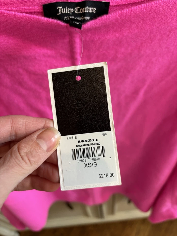 Poncho de cachemir Juicy Couture Mademoiselle nuevo con etiquetas rosa intenso XS/S Barbie núcleo suave Foto 2 de 4