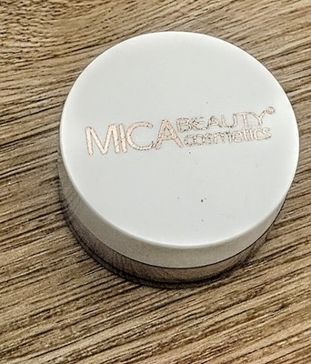 mica beauty cosmetics Mineral Pressed Powder So Extra GS-01