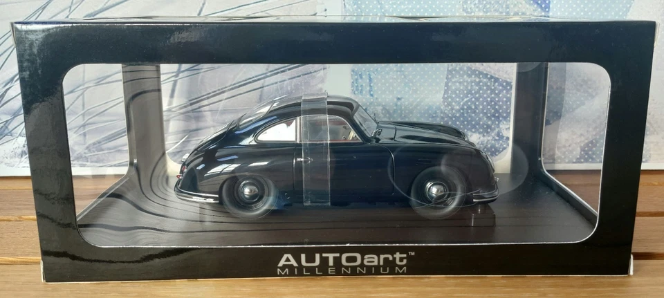 AUTOART 1:18 Ref. 77946 PORSCHE 356 COUPE (BLACK) - Imagen 2 de 4