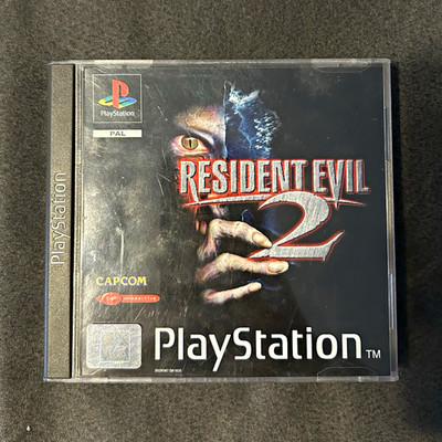 Capcom Resident Evil 2 PS1 PAL 2 Discs USK 18 Überlebens Horror (1998)