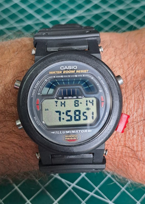 Vintage (1996) Casio DW-8700-V2 ILLUMINATOR G-Shock Watch Mod-1548 *Working Full