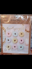 Doughnut Wall
