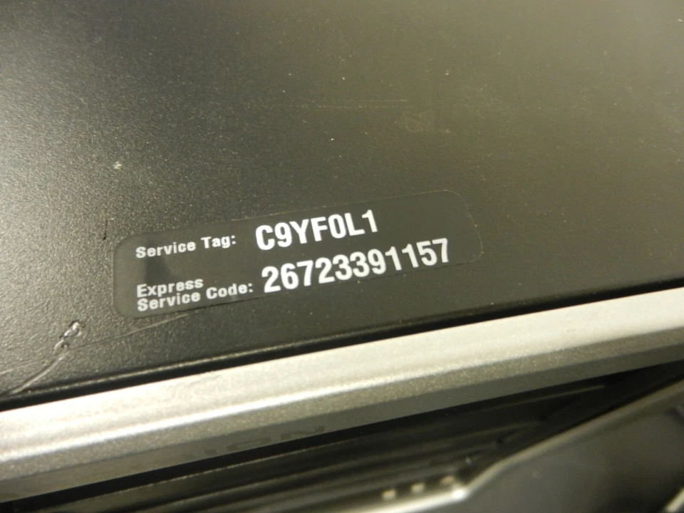 Dell Precision T7500 - Xeon E5520 @ 2,27 gHZ - BAREBONES - PASTILLA CONNECTICUT Foto 3 de 4