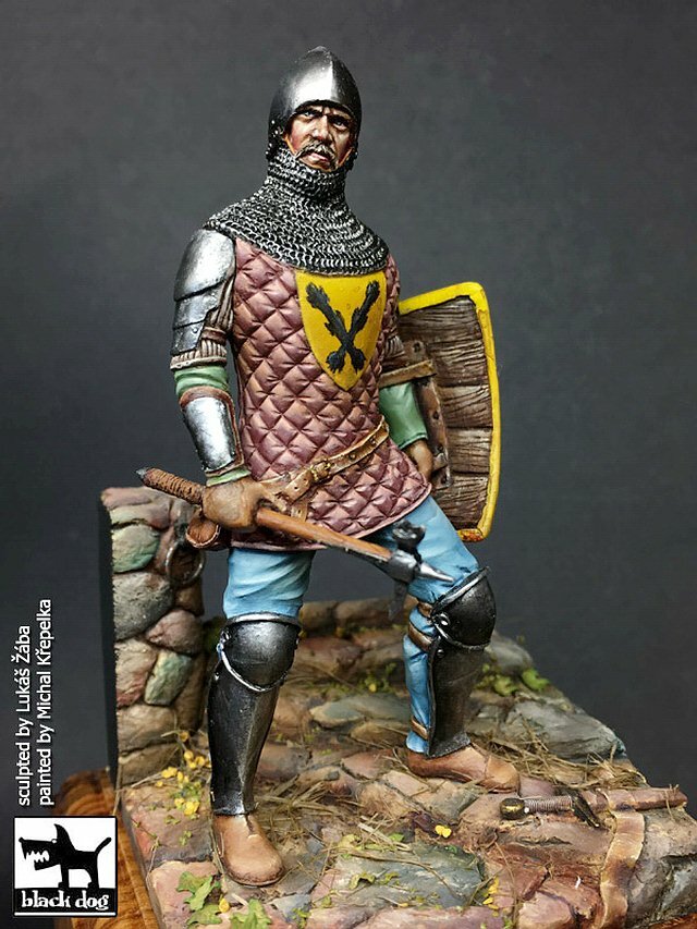 Black Dog 75mm 1/24 Medieval Knight w/War Hammer & Shield ca.15th