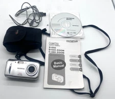 Olympus Camedia D-545 Zoom 4.0MP Compact Digital Camera Silver