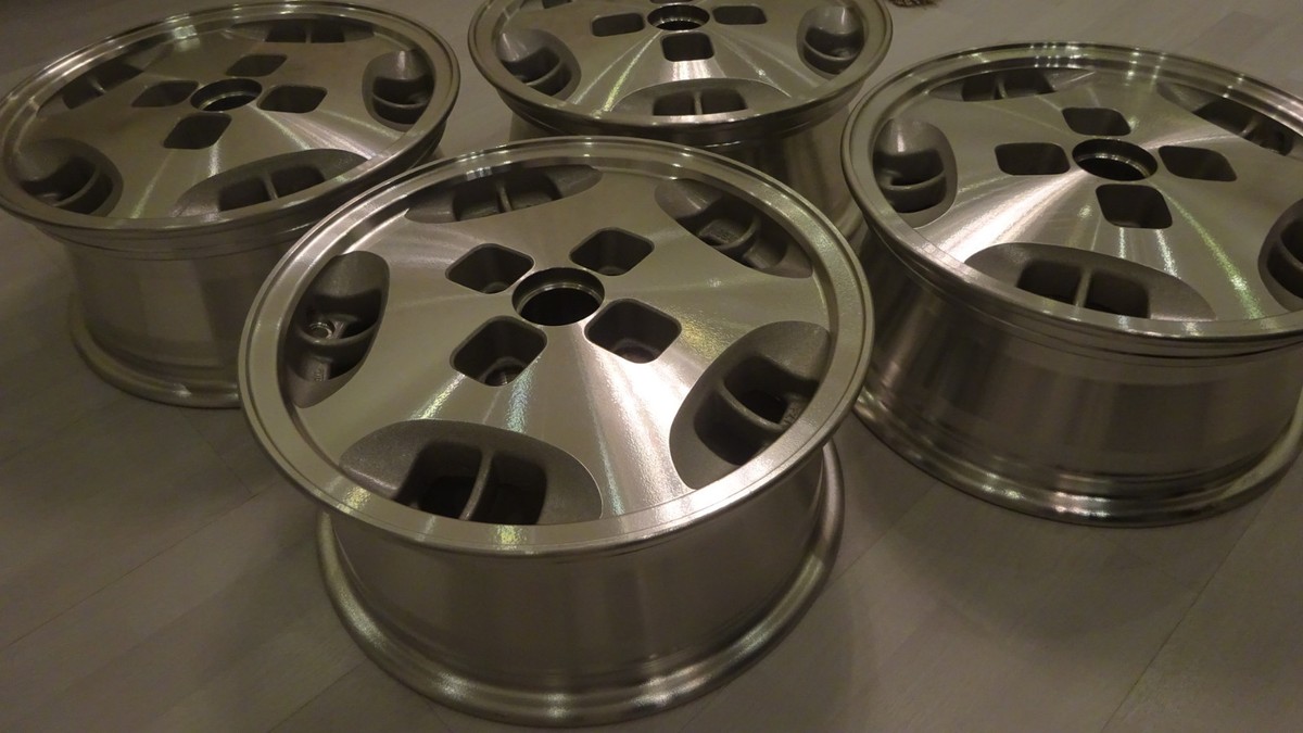 アルテ 1〜20 Nissan 300zx Machined 15 Inch OEM Wheel 1984-1985 4030003P25