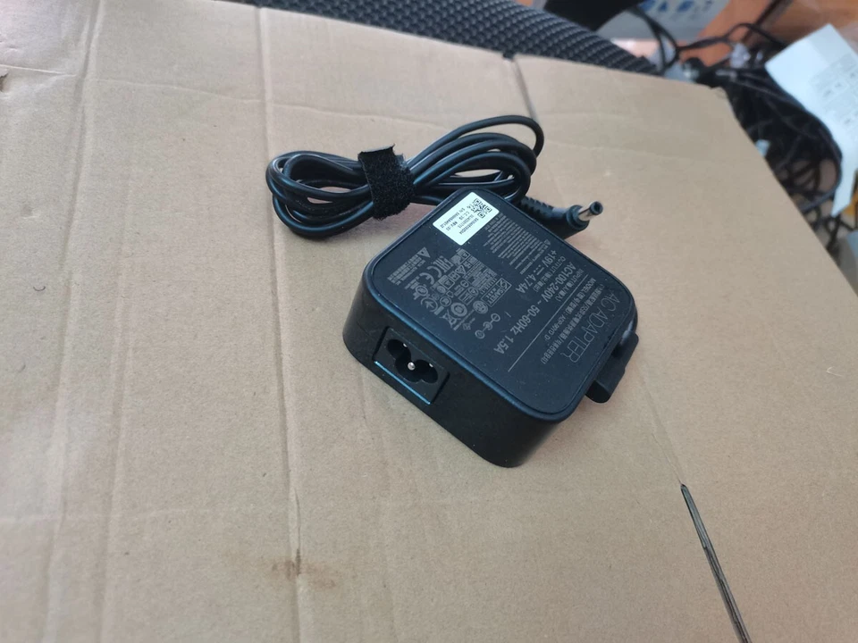 Для MSI PS63 8SC Delta/MSI 19 В 4,74 А ADP-90YD D S930406580D04 5,5 мм 90 Вт оригинал - Изображение 4 из 4