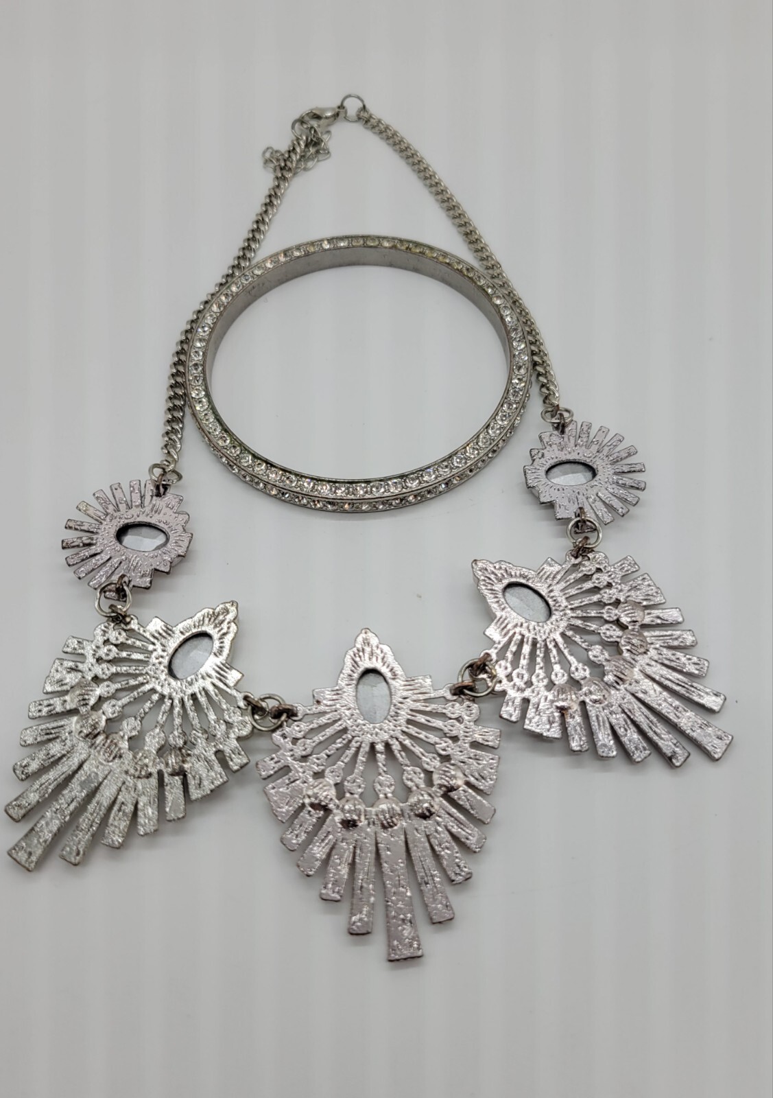 Sparkling Statement Silver Tone Rhinestone Neckla… - image 2