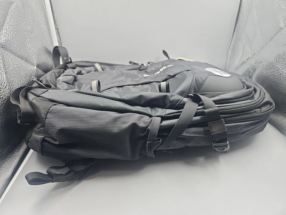 Mochila Thule - EnRoute 27L Escort 2 para portátil de 15,6" con funda acolchada de 10,1" Foto 4 de 4