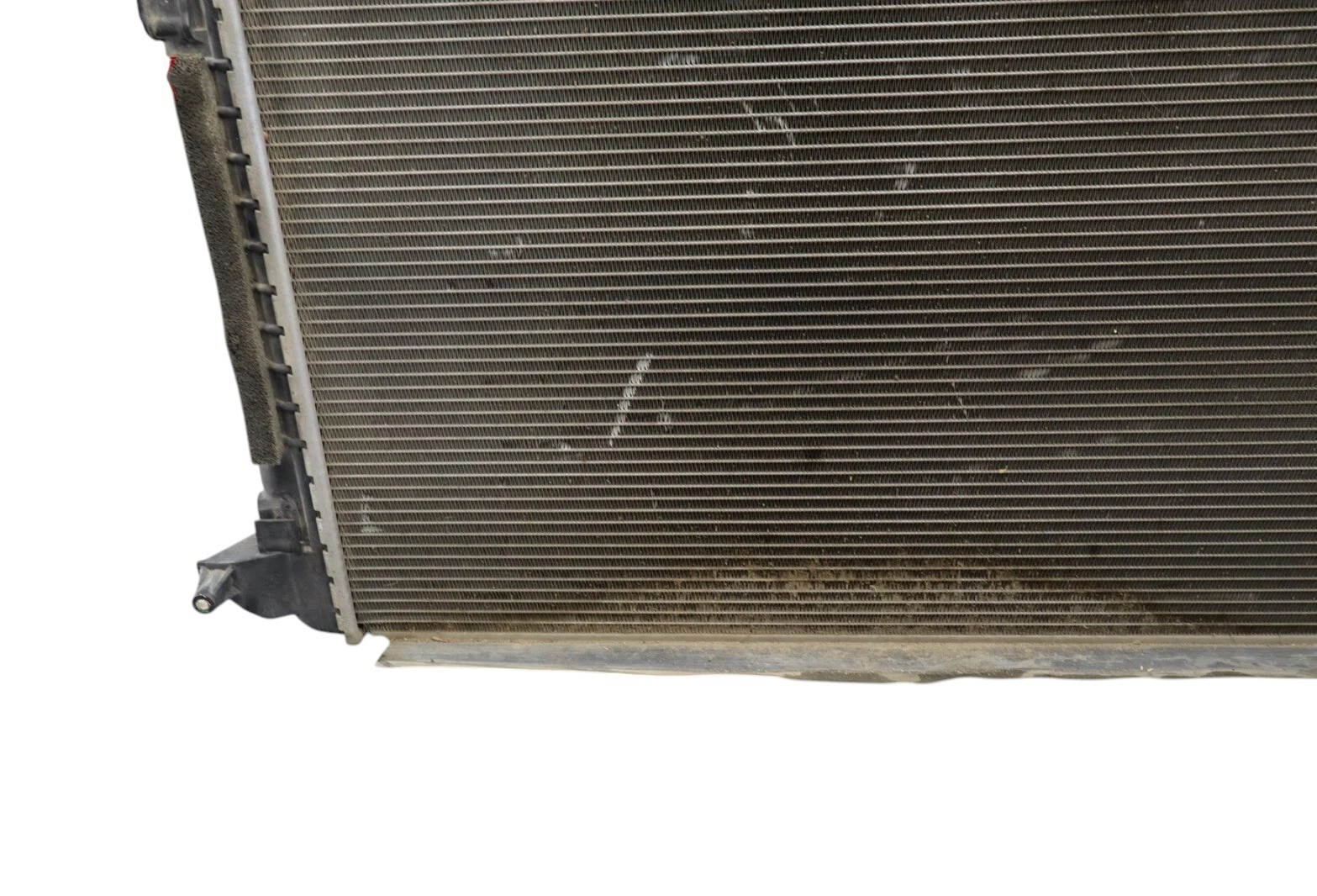 14-22 Maserati Ghibli Engine Water Cooling Radiator 670109996 Oem