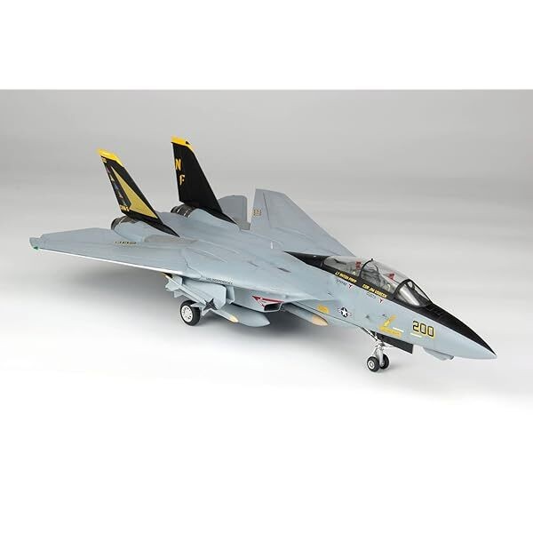 Maquette Avion Fiat CR.42 CN Falco – Échelle 1/72 – Italeri – Chasseur Biplan Italien De La Seconde Guerre Mondiale – Version Night Fighter