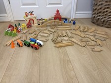 Bundle of Wooden Train Track Accessories Compatible with Brio