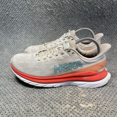 Hoka One One Mach 4 White Running Shoes Size 8.5 Women s