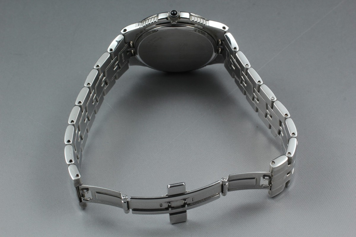 Seiko International Collection 6G28-00B0 Small Seconds Quartz Mens