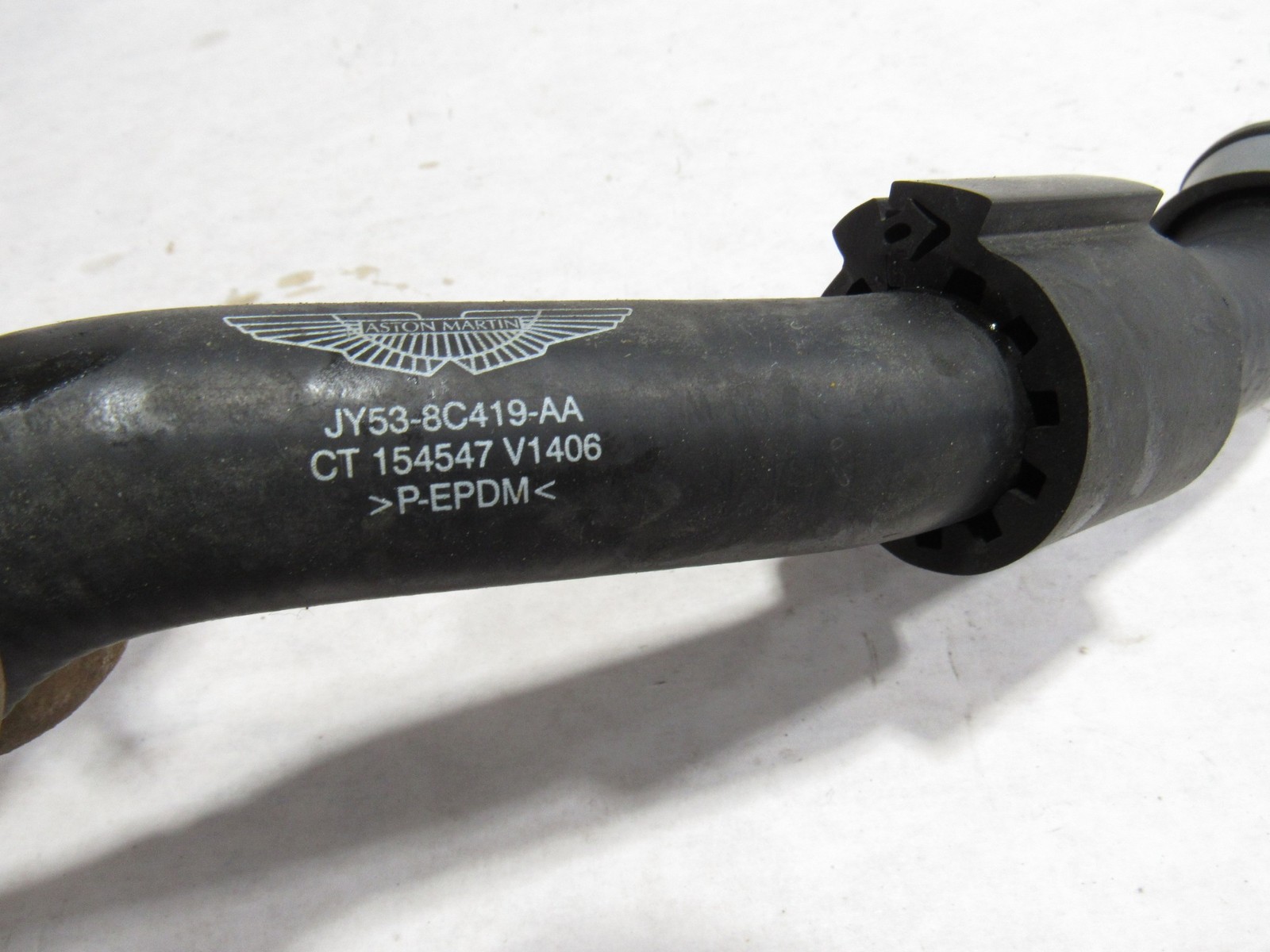 18-21 Aston Martin Vantage 2019 Water Coolant Pump Pipe Hose Line :O
