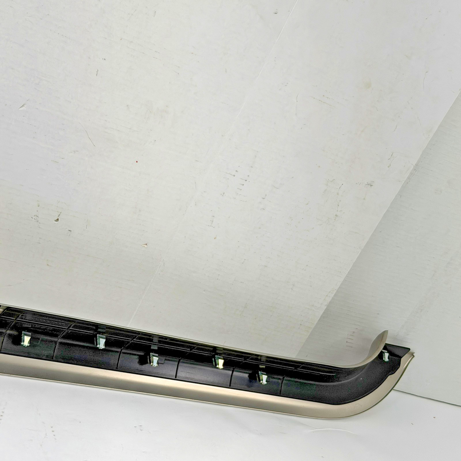 USED ROLLS-ROYCE WRAITH LEFT SIDE DOOR SILL INTERIOR TRIM 4827821 OEM