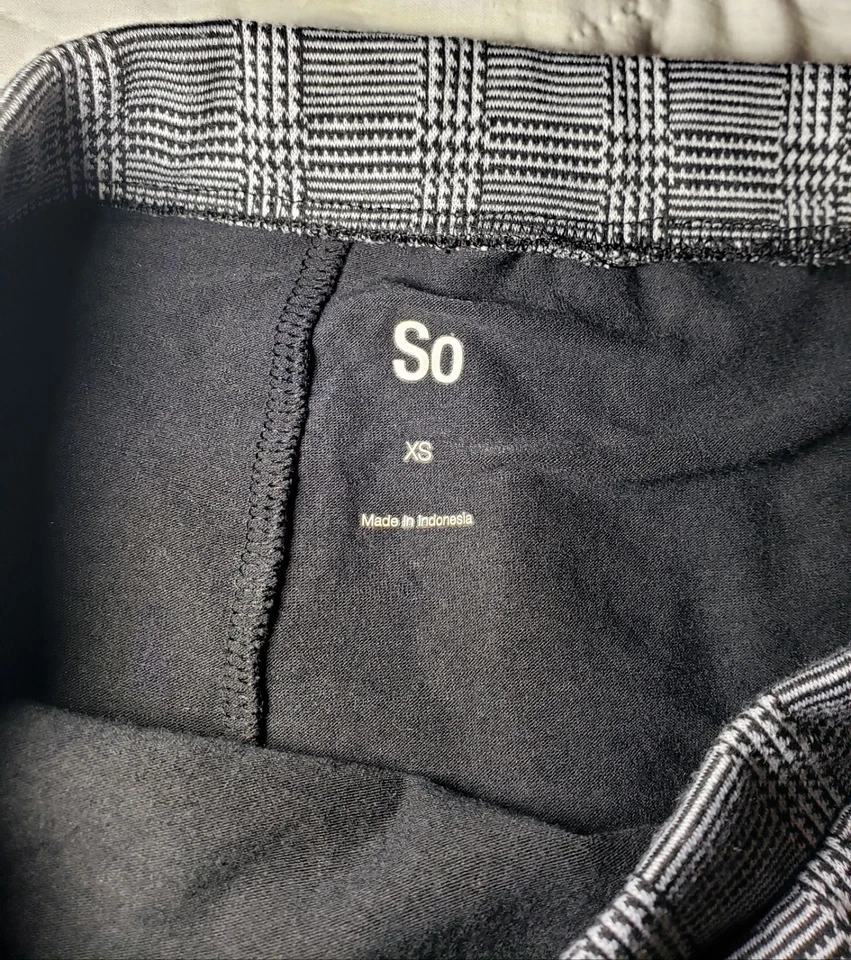 SO Womens XS Plaid Flare Miniskort Pull On Black/White - Image 3 of 3