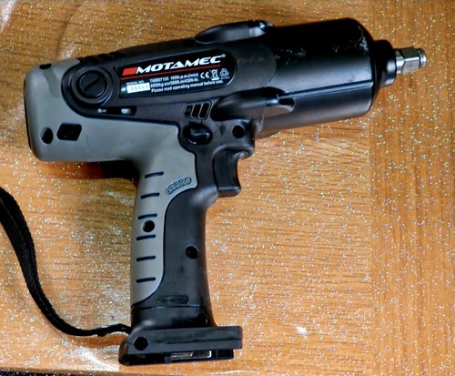 Llave de impacto inalámbrica Motamec 18 V 1/2 unidad de iones de litio 430 ft/lb 588 Nm pistola de tuercas - Imagen 1 de 7