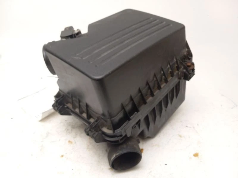AIR INTAKE CLEANER FOR TOYOTA CAMRY 2009 - 2016 - Image 2 of 4