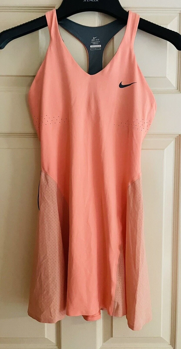 Nike women's winter top maria premier skirt