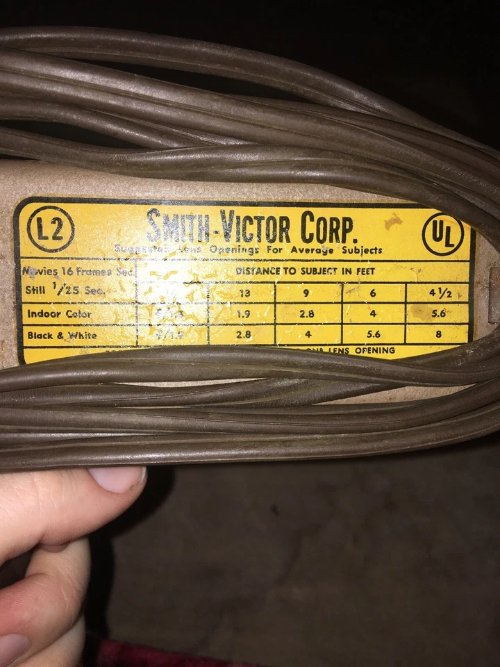 Vintage 2 Socket Light Bar SMITH VICTOR W Bulbs Photo Medium Beam - Image 3 of 4