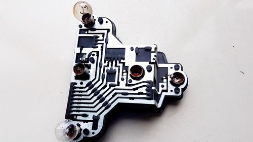 Volkswagen Golf 1996 Tailight Bulb Holder (Lamp Carrier) 1H6945257 #854536-25