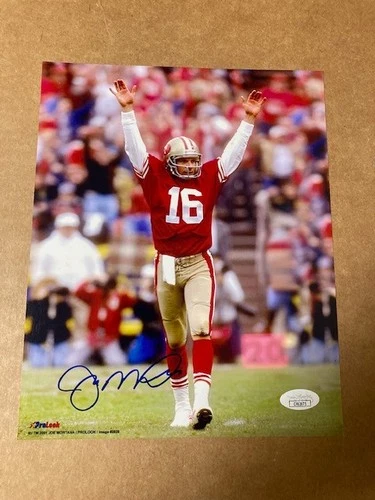 Joe Montana Signed 8 x 10 Stunning Photo with JSA Photo