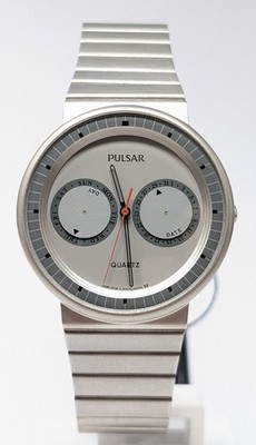 Pulsar Uhr V336-6030 First Model Nos Rare Double Disc Date Big Eye St Steel
