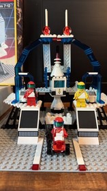 LEGO Space Futuron: Cosmic Laser Launcher (6953)  100% Complete Box Manual CLEAN