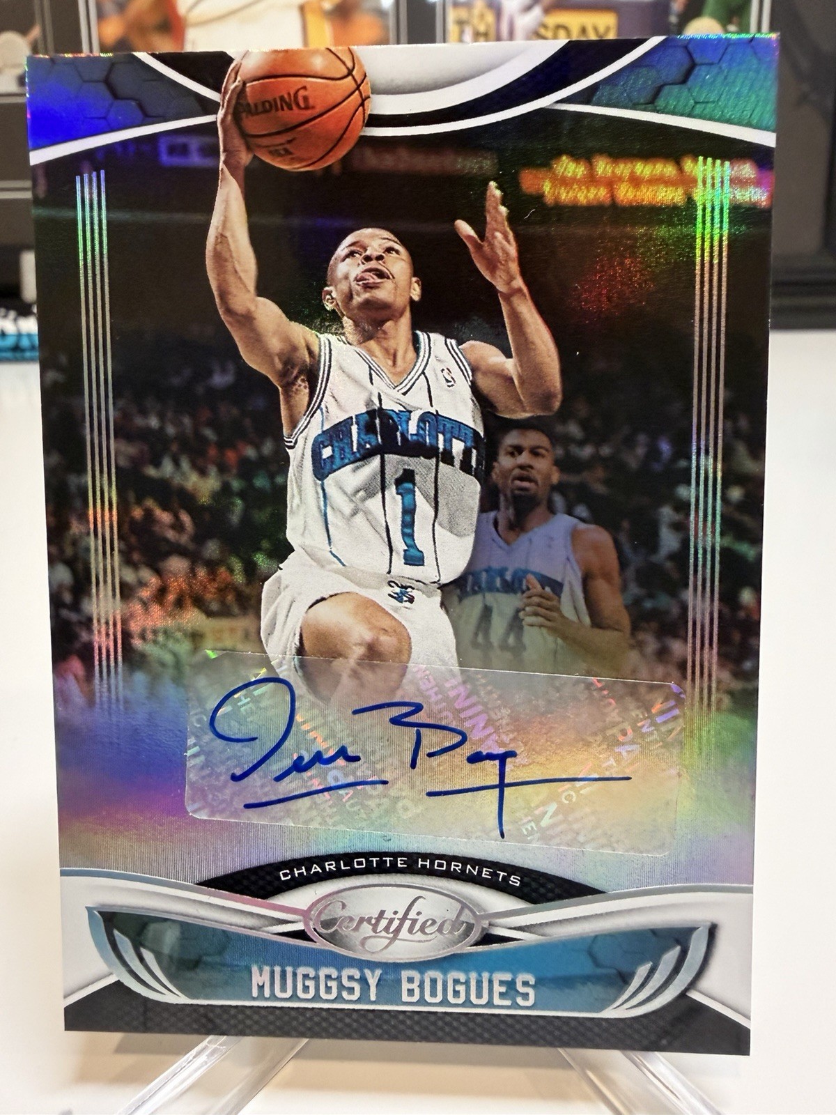 2019-20 MUGGSY BOGUES AUTO PANINI CERTIFIED AUTO AUTOGRAPHS CHARLOTTE HORNETS
