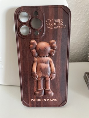 Handy Hülle für iPhone 13 Pro Max Wooden Kaws Holzoptik