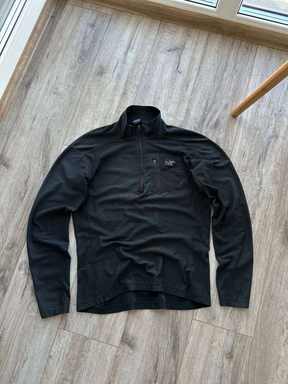 Arcteryx Thermo Long Sleeve Men’s Medium Zip-Up Baselayer for Warmth