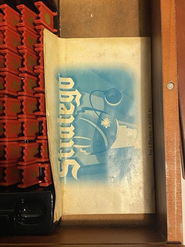 STRATEGO Game Collection MB Hasbro 2010 WOODEN BOOKSHELF BOX Open Box Unused - Picture 8 of 9