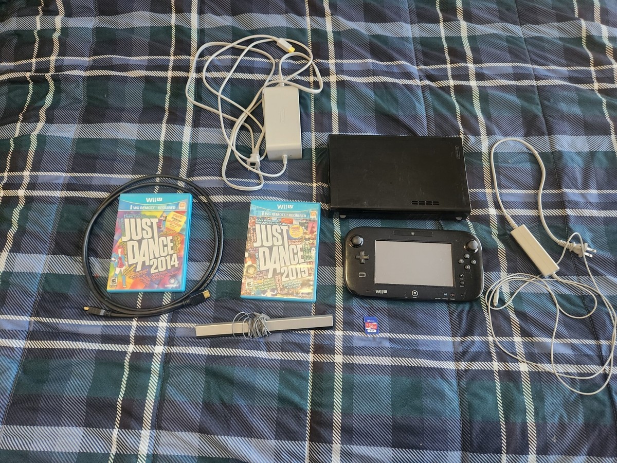 Nintendo Wii U Black 32 GB Deluxe Set Just Dance 2014 2015 GB SD  Card