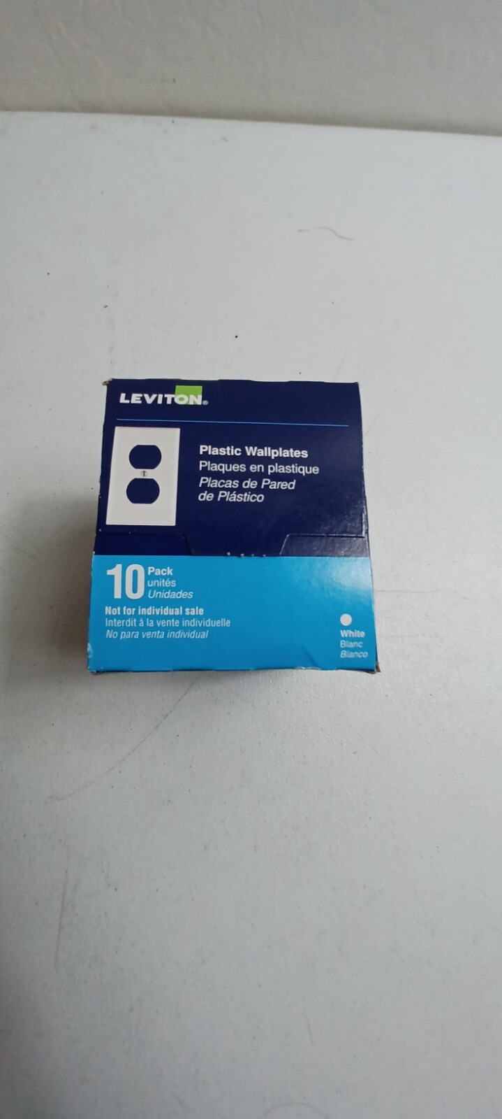 Leviton White 1 gang Thermoset Plastic Duplex Outlet Wall Plate 10-Pack