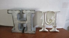 Set of 2 LETTER "H" Metal 3.5" Wall Hanging Resin   3" Non- Wall Hanging