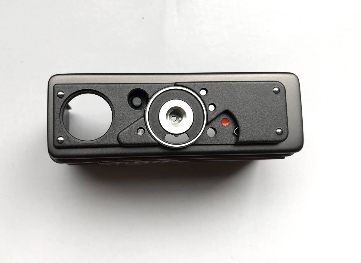 純正品 Rollei CLASSIC35(チタン) カメラの背面カバー Rollei 35 Classic Titanium back cover parts only | eBay
