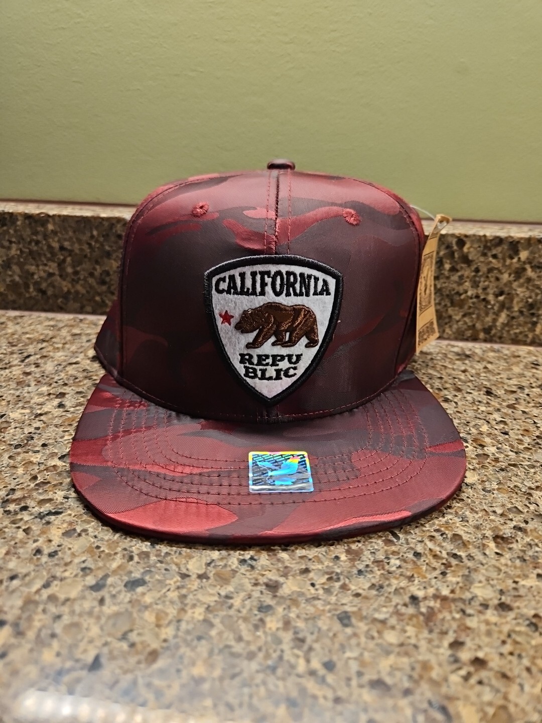 California Republic Bear Flag Flat Bill Snapback Cap Hat Camo Maroon