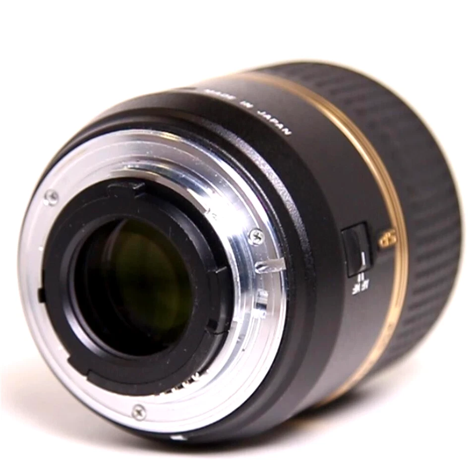 Tamron 60mm f/2 Di II LD Macro Nikon Lens - Image 4 of 4