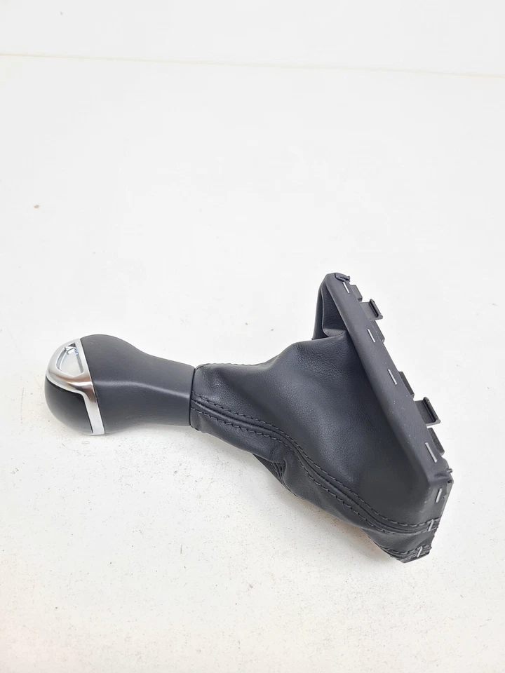 AUDI Q3 2019-2024 transmisión cambio palanca palanca manija y maletero OEM Foto 2 de 4