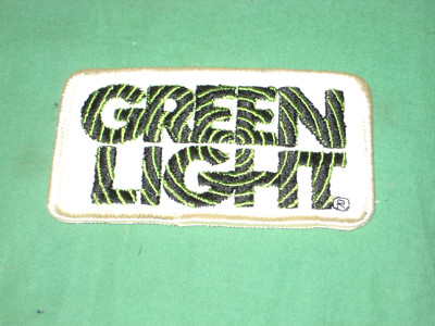 MS2643* - VINTAGE GREEN LIGHT AUTO PARTS EMBROIDERED PATCH