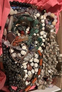 14pc Multicolor Beaded Jewelry Mixed Lot Necklaces Bracelets Pendants Chains