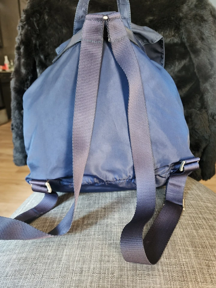 Authentic Prada Navy Blue Backpack  ( Unisex Bag ) - Image 4 of 4