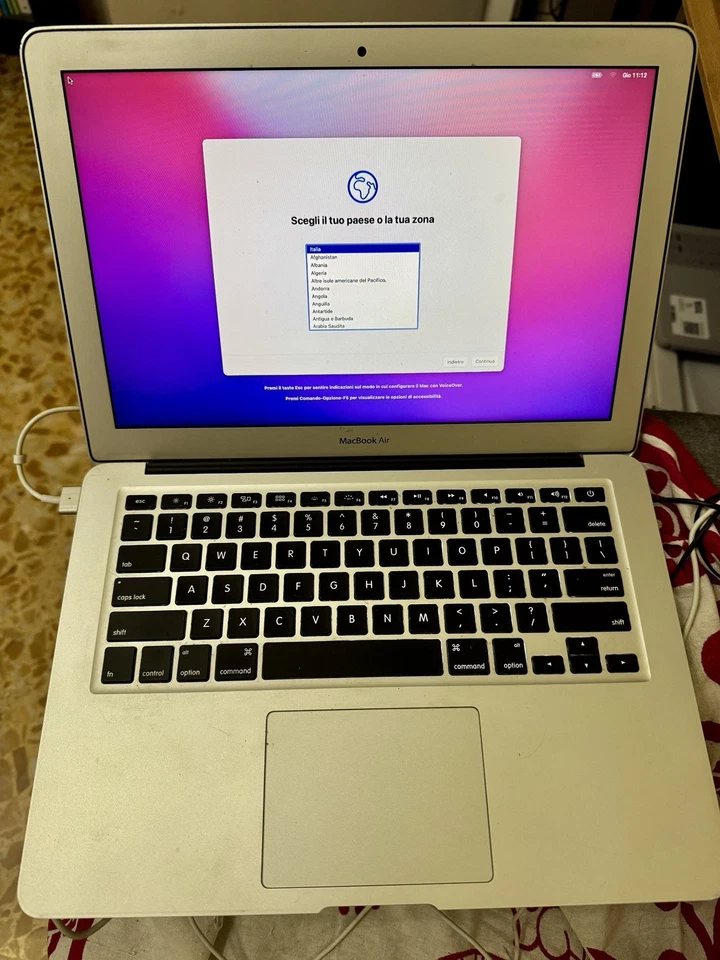 Apple MacBook Air 13" 2015 · i7 · 8GB · 256GB, foto 1 di 5