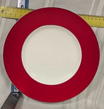 LIGHT USE Kate Spade LENOX Rutherford Circle Red Accent Luncheon Plate 9 1/2"
