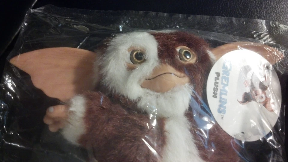 NECA GREMLINS MUÑECA GREMLIN JUGUETE MOGWAI CARA SONRIENTE ARTILUGIO PELUCHE 6" **NUEVO Foto 3 de 3