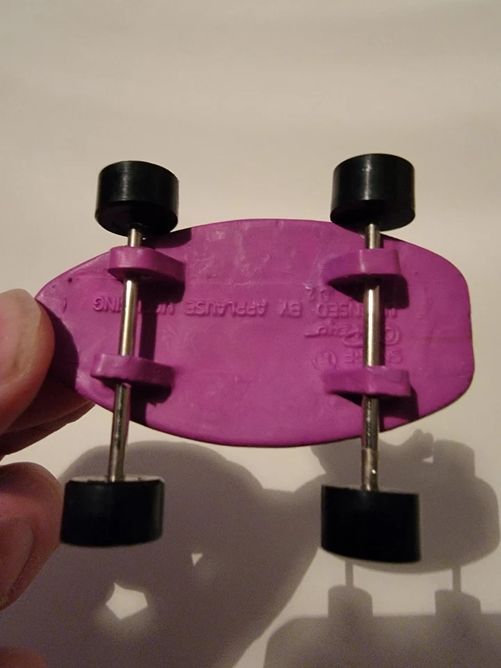 Hardees Smurfin’ Smurfs Skateboard Smurfette Vintage 1990 Peyo Applause Foto 3 de 4