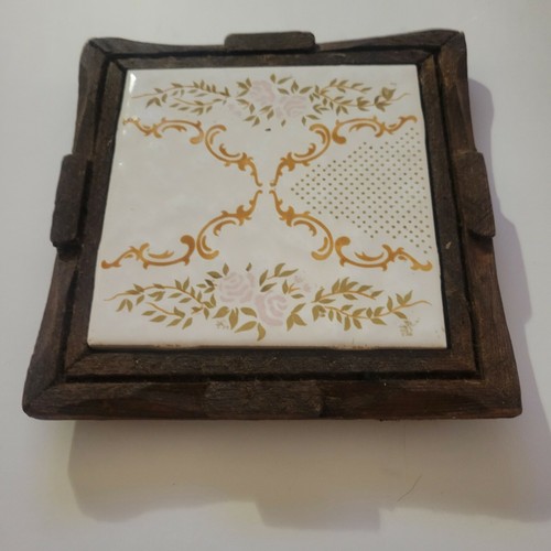 VINTAGE Trivet Hot Plate Ceramic Dal Tile Hand Carved Wood Frame Footed Mexico - Picture 3 of 6